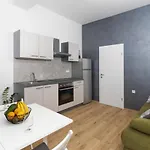 Stunning In Quiet Street Near Center With Free Parking 4 Floor * Rijeka